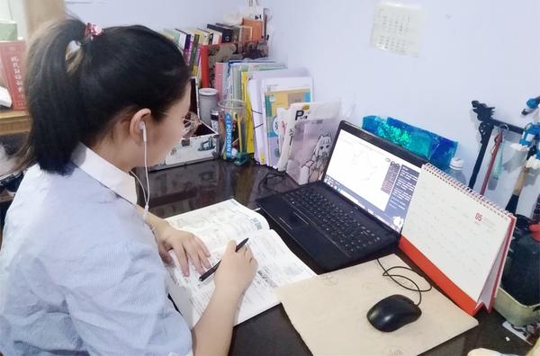 郑州49中学生线上学习 (4)