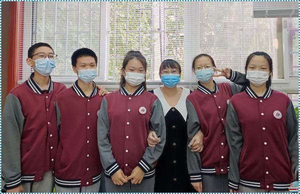 与最喜欢的老师合影 (15)