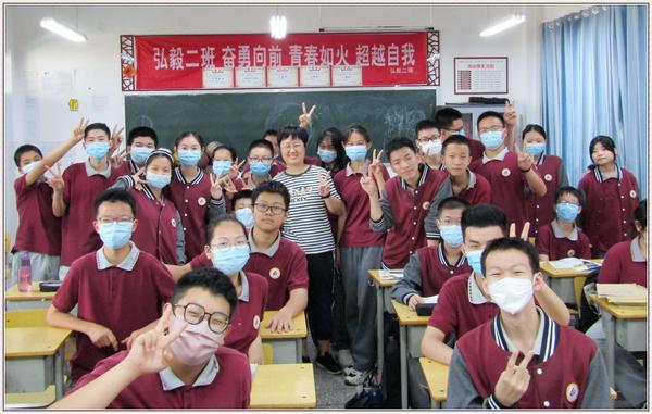 与最喜欢的老师合影 (28)