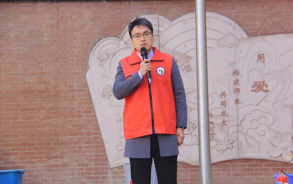 8团委书记刘冰总结本次演练情况