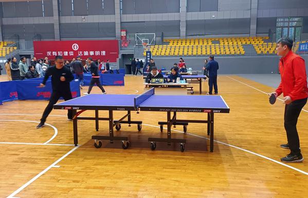 乒乓球比赛 (5)
