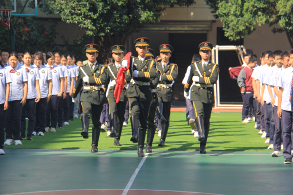 第五周升旗活动 (3)