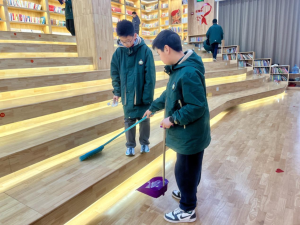 气象科普进社区，志愿精神暖人心 (4)