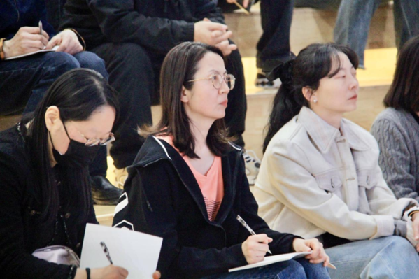 家校共育启思维 (3)