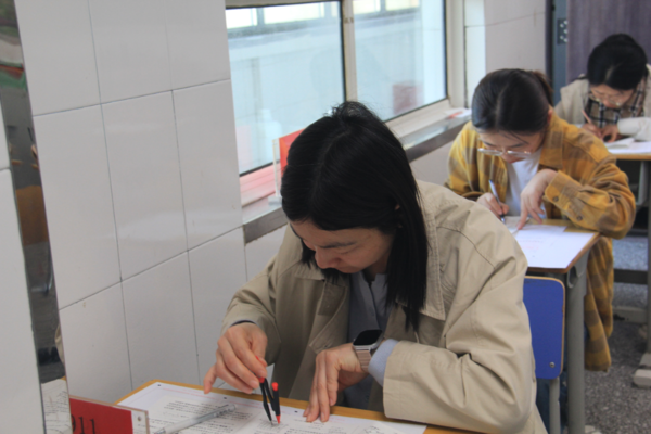 七初东校区一场别开生面的教学相长正式拉开序幕 (8)