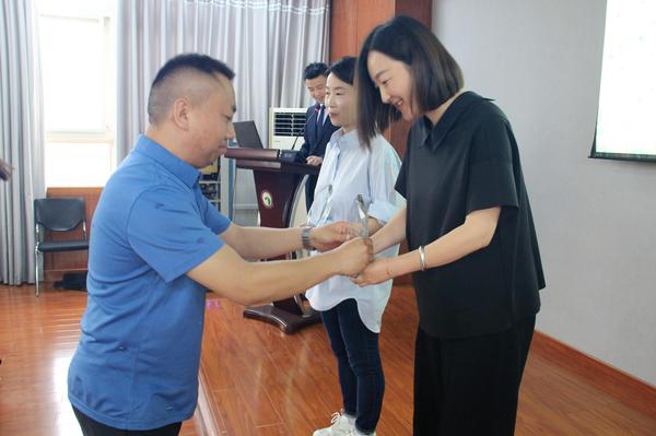 班主任工作艺术报告会 (5)