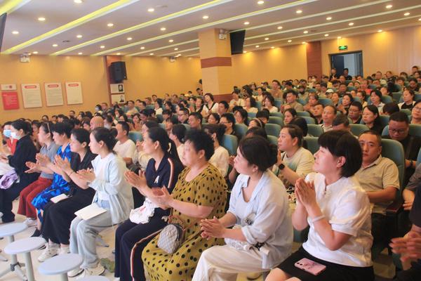 家长学校家长会 (2)