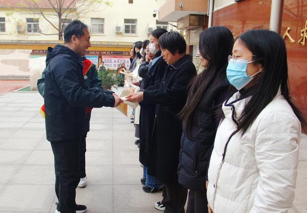 期中学生表彰 (6)